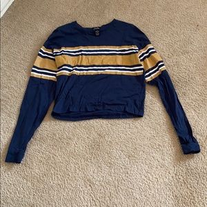 Almost cropped long sleeve tee!